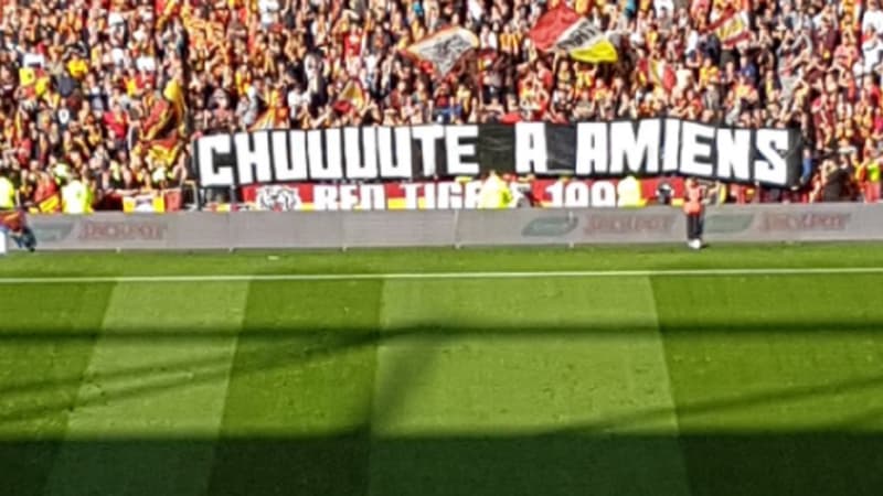 Une banderole moqueuse à Lens