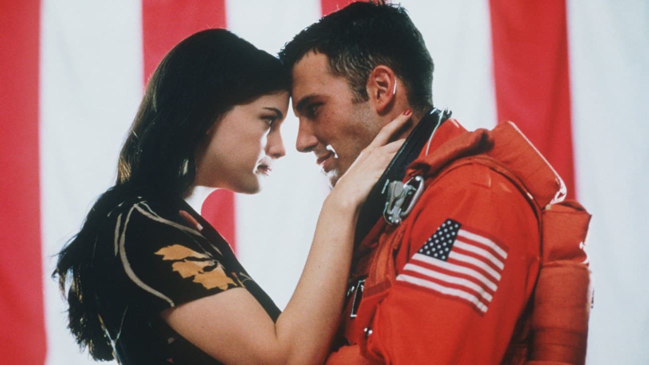 Liv Tyler et Ben Affleck dans Armageddon de Michael Bay