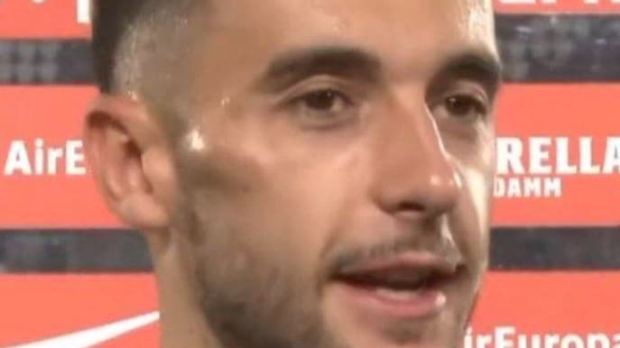 La bosse sur la joue du gardien du Barça Joan Garcia, 16 août 2025 La bosse sur la joue du gardien du Barça Joan Garcia, 16 août 2025