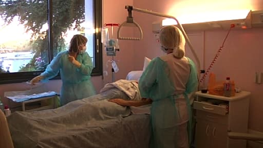 Infirmières dans une chambre de l'unité de soins palliatifs du CHU de Montpellier, en janvier dernier (photo d'illustration).