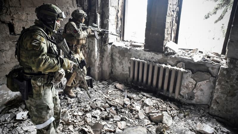 Guerre en Ukraine: derrière les 50.000 soldats russes morts identifiés, un bilan bien plus conséquent