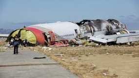 Selon la compagnie sud-coréenne Asiana Airlines, le pilote de l'avion qui s'est écrasé samedi sur l'aéroport de San Francisco effectuait son premier vol aux commandes d'un Boeing 777 et était encore en formation sur ce type d'appareil. /Photo diffusée le