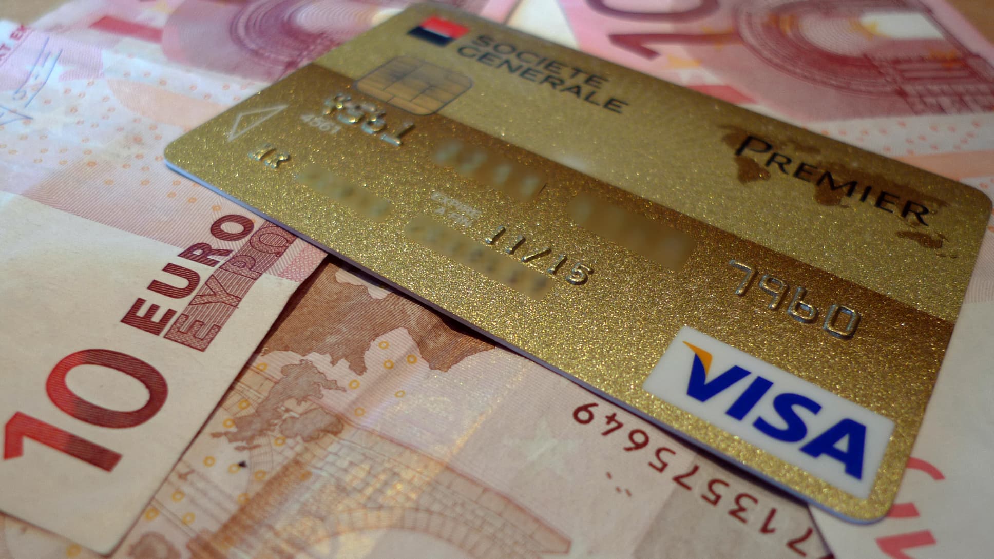 CRÉDITS DE MOINS DE 200 EUROS, PAIEMENT FRACTIONNÉ... LE GOUVERNEMENT VA DURCIR LES CONDITIONS D'ACCÈS AUX CRÉDITS À LA CONSOMMATION