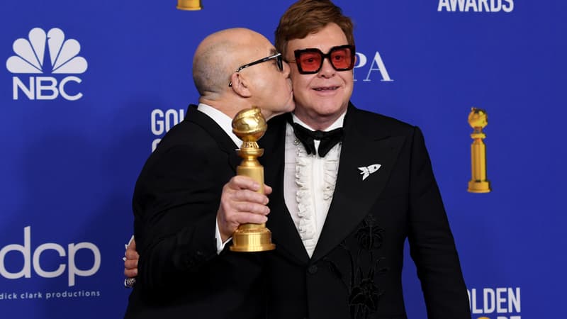 Bernie Taupin et Elton John lors de la 77e cérémonie des Golden Globes
