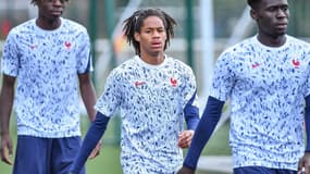 Mathis  Amougou avec les U17 Français en septembre 2022