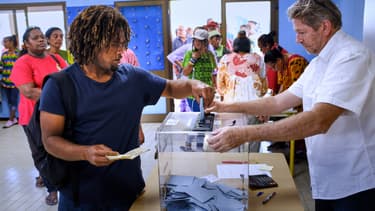 Un bureau de vote à Nouméa (Nouvelle-Calédonie), le 4 novembre 2018.