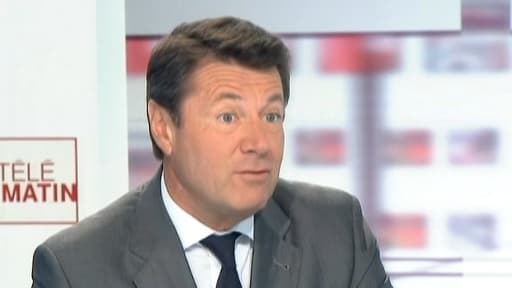 "Elle va vider les prisons", s'inquiète le député-maire de Nice.
