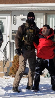  Le contrat signé par Capgemini avec l'ICE provoque un tollé  