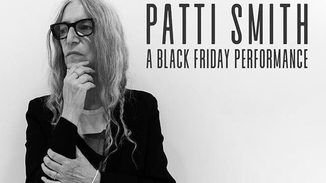 La chanteuse Patti Smith chante en live ce 27 novembre