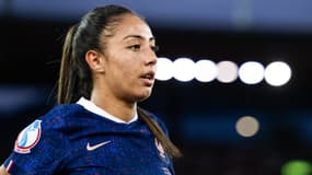 Selma Bacha avec l'équipe de France féminine à l'Euro, le 5 juillet 2025