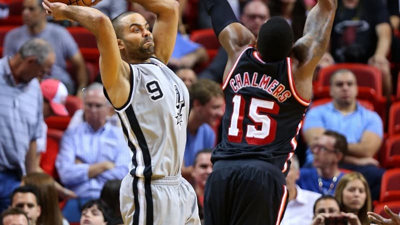 Tony Parker et les Spurs affrontent le Miami Heat en finales NBA