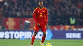 Le joueur de l'AS Roma Evan Ndicka en février 2024