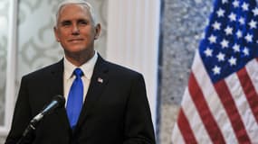 Mike Pence lors d'une conférence de presse conjointe avec le Premier ministre du Monténégro à Podgorica le 2 août 2017 - Savo PRELEVIC / AFP