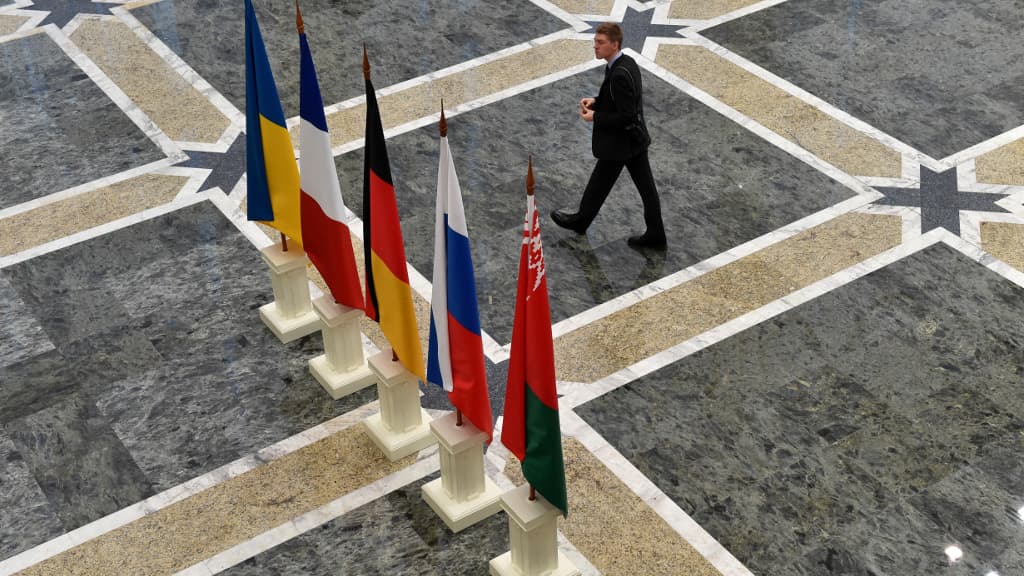 Le Palais de l'Indépendance, à Minsk, qui accueille ce mercredi soir les pourparlers de paix. Le Palais de l'Indépendance, à Minsk, qui accueille ce mercredi soir les pourparlers de paix.