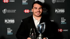 Antoine Dupont élu meilleur joueur de rugby à 7, le 24 novembre 2024.
