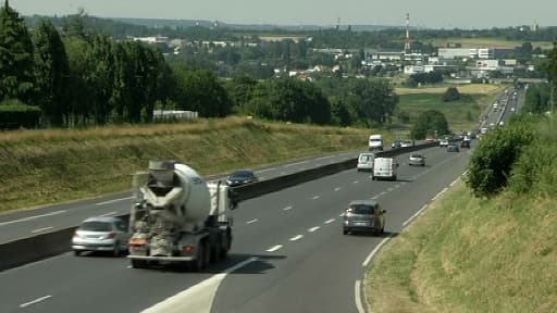 Limiter à 80 km/h les routes à 90 permettrait de préserver des centaines de vies, selon les experts (photo d'illustration).