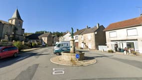 Plusieurs personnes ont dénoncé des violences et propos à caractère raciste la nuit du 15 août 2025, à Royère-de-Vassivière dans la Creuse.