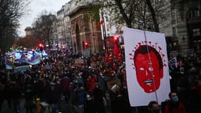 10.000 personnes ont manifesté à Paris selon les organisateurs