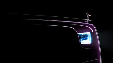 Grosse surprise, il y aura bien le "Spirit of Ecstasy" au bout du capot
