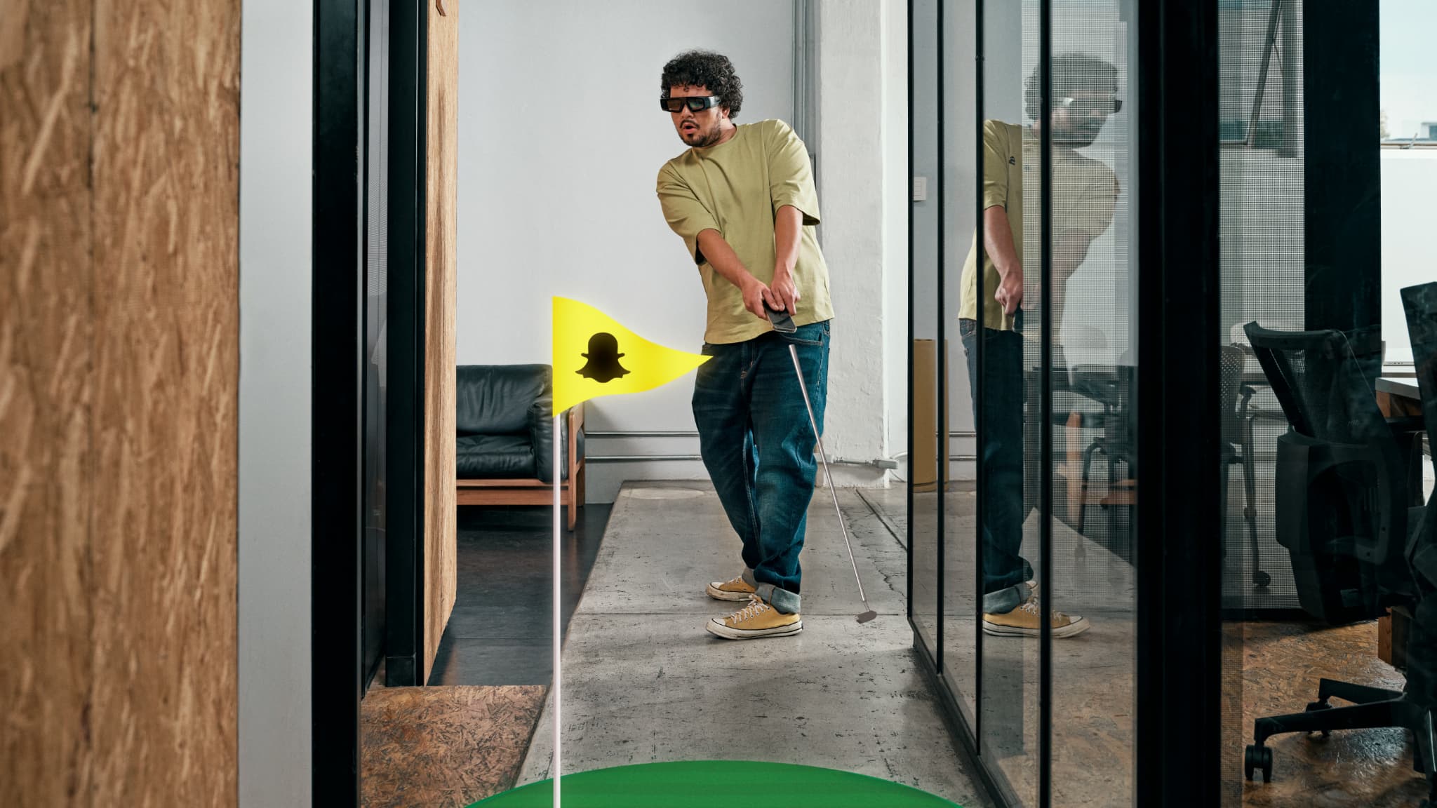 SnapOS peut faire apparaître des objets en réalité augmentée et transformer votre smartphone en club de golf virtuel