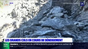 Hautes-Alpes: le col d'Izoard en cours de déneigement
