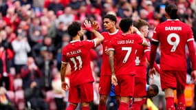 Les joueurs de Liverpool face à Brighton, le 31 mars 2024.