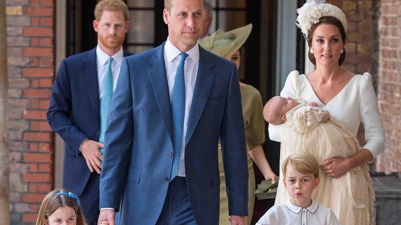 Le prince William et Kate Middleton, arrivant à l'Abbaye de Canterbury pour le baptême du prince Louis, le 9 juillet 2018. 