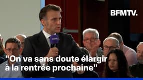  Interdiction du téléphone portable: "On va sans doute l'élargir au lycée dès la rentrée prochaine", assure Emmanuel Macron 