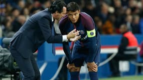 Unai Emery (à gauche) et Thiago Silva
