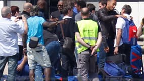 Les Bleus se quittent sur le tarmac du Bourget