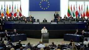 Le pape François s'exprime devant le Parlement européen, le 25 novembre 2014, à Strasbourg. 