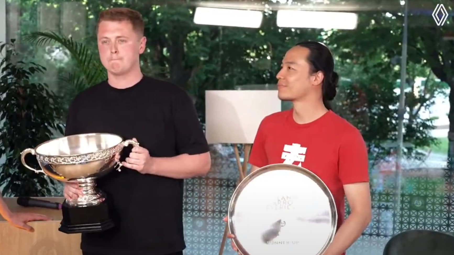 William "Fozzy" Foster (à gauche), vainqueur du tournoi e-sport de Roland-Garros sur Tennis Clash