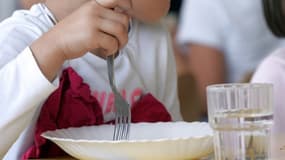 A Nouméa, le service cantine est fermé par principe de précaution.