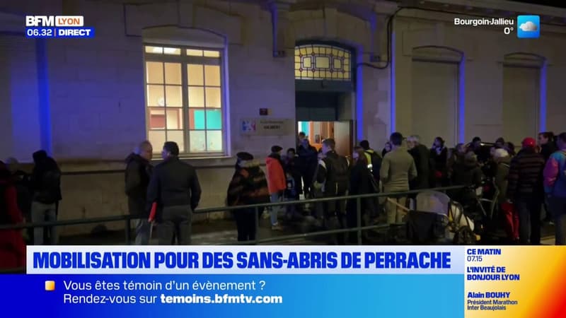 Lyon: une mobilisation pour des sans-abris de Perrache