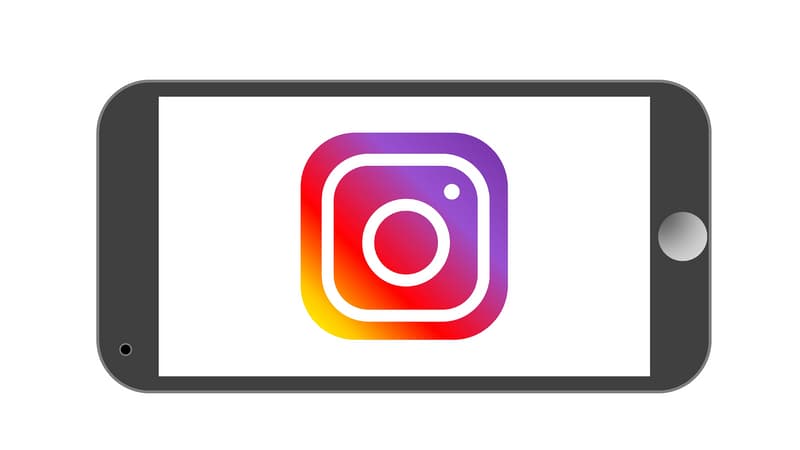 Instagram permet d'ajouter des hashtags et des mentions sur les biographies