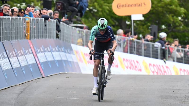 Felix Gall a l arrivee de la 9e etape du Tour d Italie le 17 mai 2026 2288965