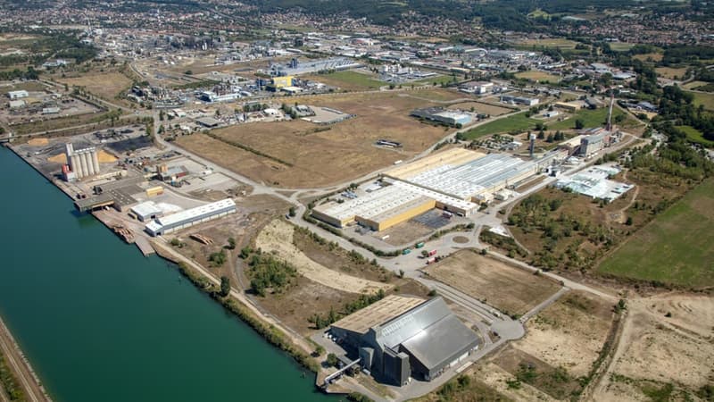 Sauter un échelon de juridiction, pour passer directement en appel: le gouvernement veut réduire "d'au moins un an" le traitement des recours contre des projets industriels