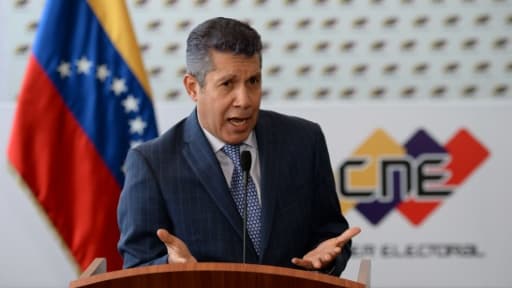 Le candidat de l'opposition à l'élection présidentielle du Venezuela Henri Falcon, à Caracas le 2 mars 2018 Le candidat de l'opposition à l'élection présidentielle du Venezuela Henri Falcon, à Caracas le 2 mars 2018