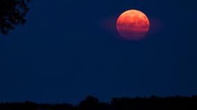 La "super Lune bleue" à Montargis, le lundi 19 août 2024