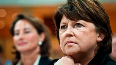 Martine Aubry appelle les socialistes à la patience et refuse de dévoiler ses intentions trop vite en vue de la primaire socialiste pour la présidentielle, comme le souhaiteraient d'autres candidats, dont Ségolène Royal. /Photo prise le 8 janvier 2011/REU