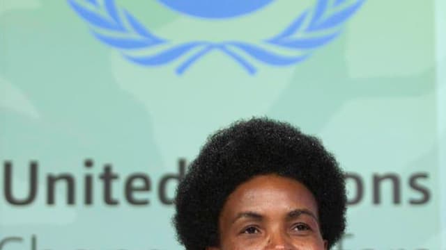 Maite Nkoana-Mashabane, ministre sud-africaine des Affaires étrangères. Les quelque 200 délégations participant à la conférence sur le réchauffement climatique à Durban ont adopté dimanche un pacte qui pour la première fois oblige les plus gros pollueurs