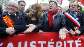Jean-Luc Mélenchon, coprésident du Parti de Gauche, manifeste contre l'austérité à Toulouse le 1er juin 2013.