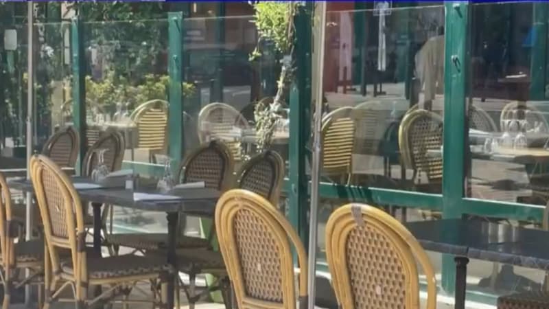 Les terrasses sont vides à Marseille malgré les épreuves des JO 2024.