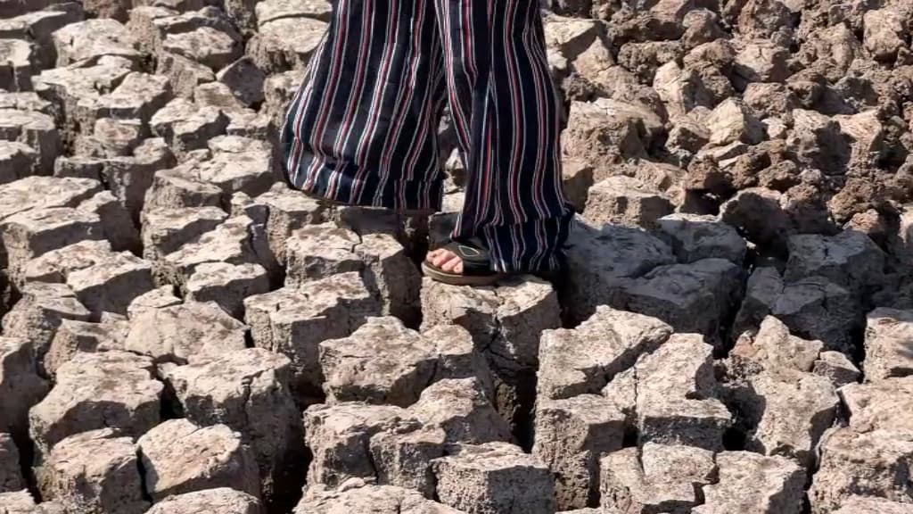 Un étang de Saint-Raphaël complètement à sec à cause de la sécheresse. Un étang de Saint-Raphaël complètement à sec à cause de la sécheresse.