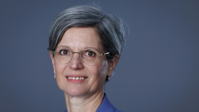 La députée écologiste Sandrine Rousseau à Paris le 27 août 2024