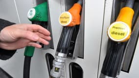Le prix du gazole dépasse celui de l'essence dans une station sur deux de France métropolitaine fin mars.
