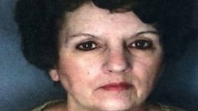 Mary Kerting, 60 ans, a été condamné à 6 mois de prison pour avoir conservé le corps de sa mère.