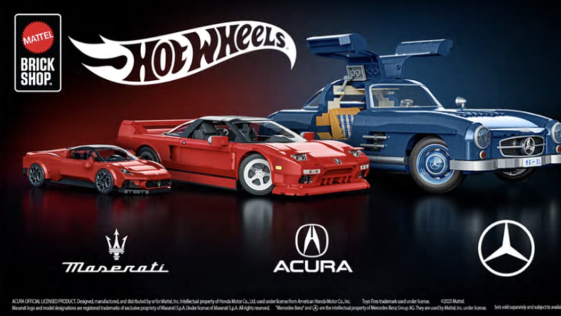 La gamme Mattel Brick Shop est divisée en trois catégories "Speed", "Elite" et "Premium". 