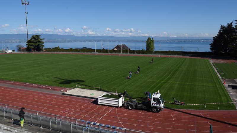 Avec vue sur le lac Leman, le stade Camille Fournier servira de terrain d'entrainement à l'équipe nationale allemande de football durant toute la compétition. 