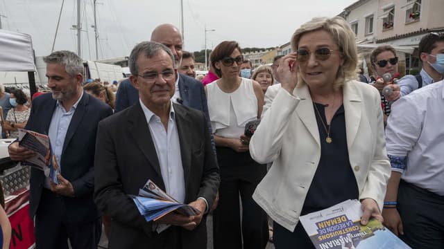 Thierry Mariani et Marine Le Pen, à Six-Four-les-Plages, le 17 juin 2021.